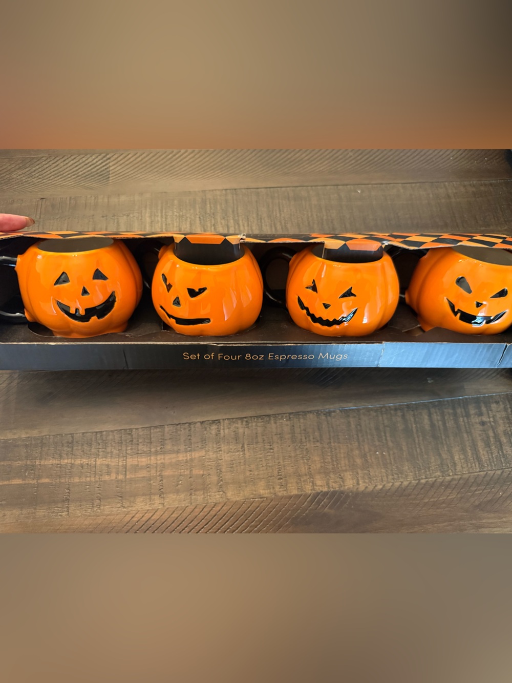 Nordstrom set of 4 8oz espresso pumpkin jack o lantern mugs